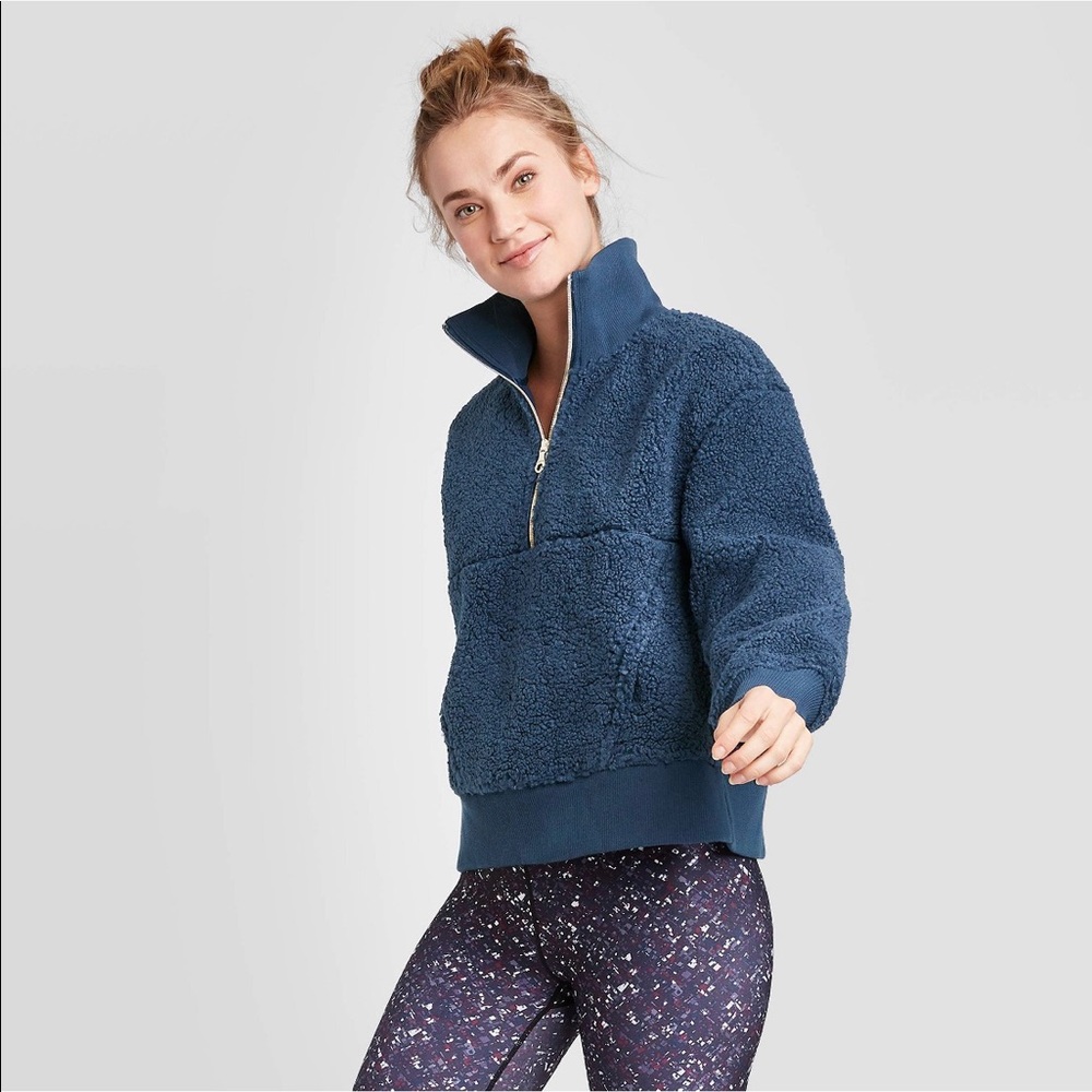 3/$30 Joy Lab Sherpa Pullover with pockets